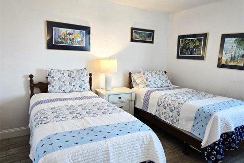 Copropriété à louer à Redington Shores, Floride: 2 chambres, 134.71 m2 № 2104200 - photo 14