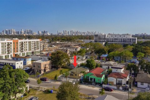 Casa en venta en Miami, Florida, 3 dormitorios, 111.11 m2 № 2029131 - foto 26