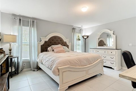 House in North Port, Florida 4 bedrooms, 169.45 sq.m. № 1847138 - photo 13