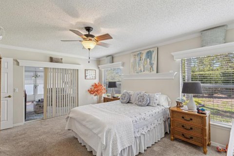 House in Hudson, Florida 3 bedrooms, 156.35 sq.m. № 1680735 - photo 24