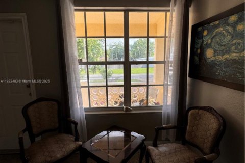 Villa ou maison à louer à Hallandale Beach, Floride: 3 chambres, 149.2 m2 № 2018883 - photo 9
