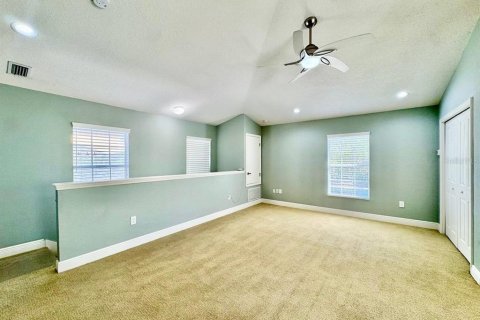 Apartamento en alquiler en Tampa, Florida, 37.16 m2 № 2237449 - foto 4