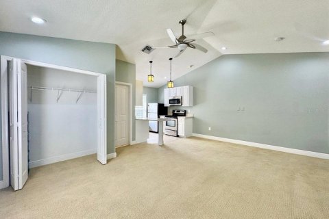 Apartamento en alquiler en Tampa, Florida, 37.16 m2 № 2237449 - foto 5