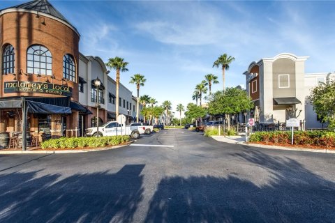 Townhouse in Tampa, Florida 3 bedrooms, 143.07 sq.m. № 2202712 - photo 29
