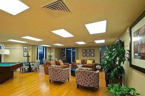 Condo in Sunny Isles Beach, Florida, 2 bedrooms  № 1316611 - photo 13