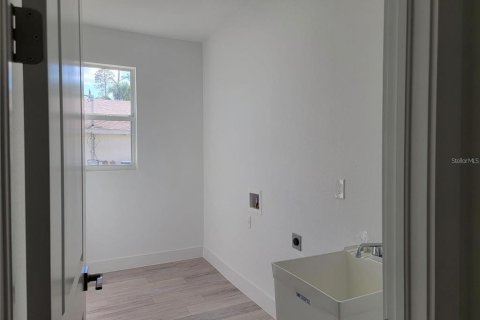House in North Port, Florida 3 bedrooms, 138.98 sq.m. № 1886858 - photo 28