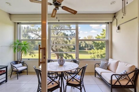 Купить кондоминиум в Пемброк-Пайнс, Флорида 2 спальни, 125.51м2, № 2038124 - фото 21