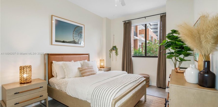 House in North Miami Beach, Florida 1 bedroom № 1950409