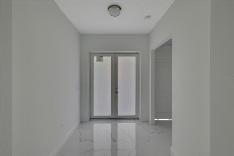 House in Rotonda, Florida 3 bedrooms, 192.87 sq.m. № 835227 - photo 4