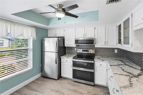 Copropriété à vendre à Englewood, Floride: 2 chambres, 96.62 m2 № 1902176 - photo 5