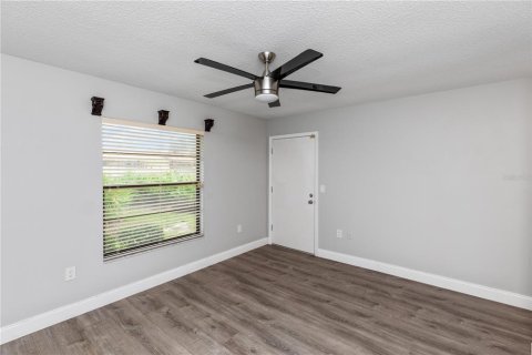 Copropriété à vendre à Englewood, Floride: 2 chambres, 96.62 m2 № 1902176 - photo 18