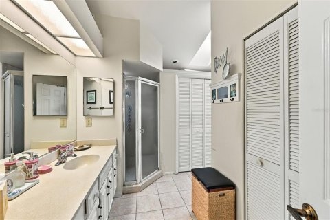 Villa ou maison à vendre à Sun City Center, Floride: 2 chambres, 165.55 m2 № 2413585 - photo 26