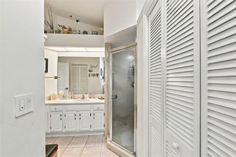Villa ou maison à vendre à Sun City Center, Floride: 2 chambres, 165.55 m2 № 2413585 - photo 27