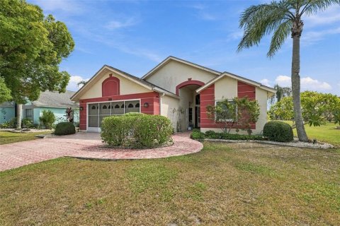 Villa ou maison à vendre à Sun City Center, Floride: 2 chambres, 165.55 m2 № 2413585 - photo 6