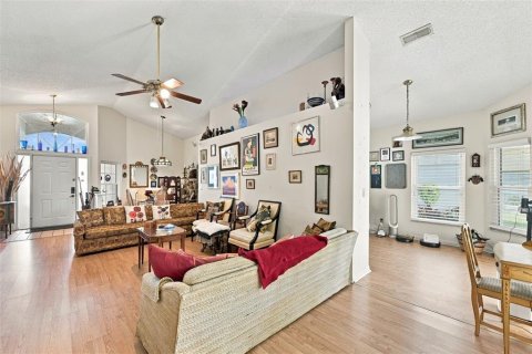Villa ou maison à vendre à Sun City Center, Floride: 2 chambres, 165.55 m2 № 2413585 - photo 12