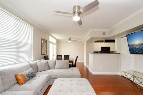 Condominio en venta en Celebration, Florida, 1 dormitorio, 73.58 m2 № 2199773 - foto 9
