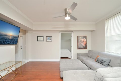 Condominio en venta en Celebration, Florida, 1 dormitorio, 73.58 m2 № 2199773 - foto 11