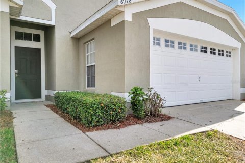 Casa en venta en Kissimmee, Florida, 4 dormitorios, 145.58 m2 № 1618078 - foto 4