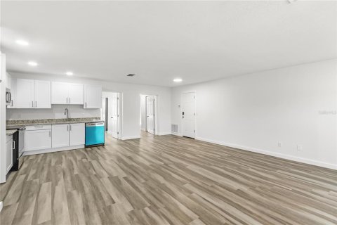 Купить виллу или дом в Полк-Сити, Флорида 7 комнат, 143.26м2, № 2142372 - фото 5
