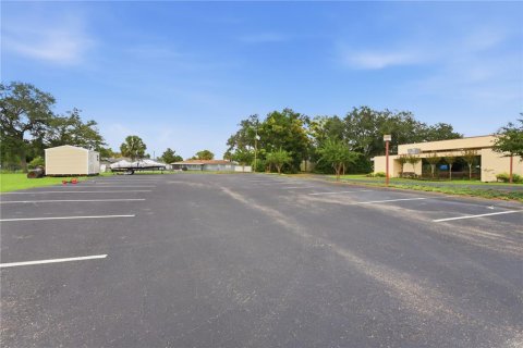Immobilier commercial à vendre à Deltona, Floride: 399.2 m2 № 2393713 - photo 30