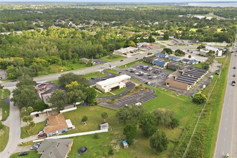 Immobilier commercial à vendre à Deltona, Floride: 399.2 m2 № 2393713 - photo 13