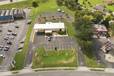 Immobilier commercial à vendre à Deltona, Floride: 399.2 m2 № 2393713 - photo 7