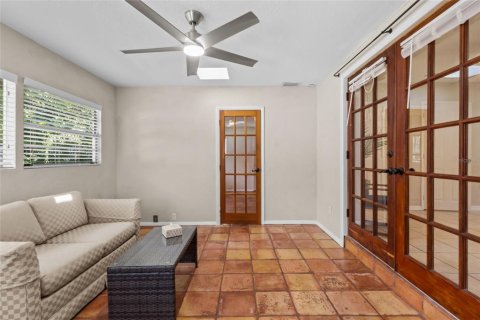 Casa en venta en Sarasota, Florida, 4 dormitorios, 201.41 m2 № 2386197 - foto 15