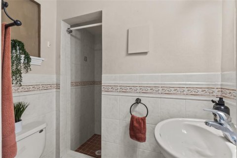 Casa en venta en Sarasota, Florida, 4 dormitorios, 201.41 m2 № 2386197 - foto 11