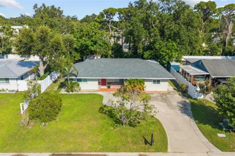 Casa en venta en Sarasota, Florida, 4 dormitorios, 201.41 m2 № 2386197 - foto 29