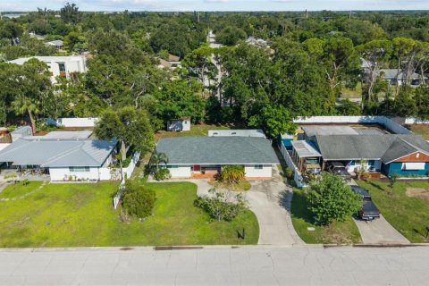 Casa en venta en Sarasota, Florida, 4 dormitorios, 201.41 m2 № 2386197 - foto 30
