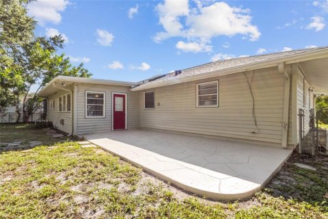 Casa en venta en Sarasota, Florida, 4 dormitorios, 201.41 m2 № 2386197 - foto 26