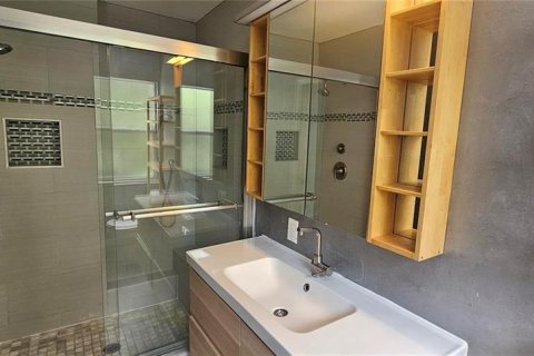 Touwnhouse à louer à Tampa, Floride: 3 chambres, 124.12 m2 № 2308999 - photo 7