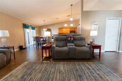 House in Ocala, Florida 4 bedrooms, 232.91 sq.m. № 1723005 - photo 30