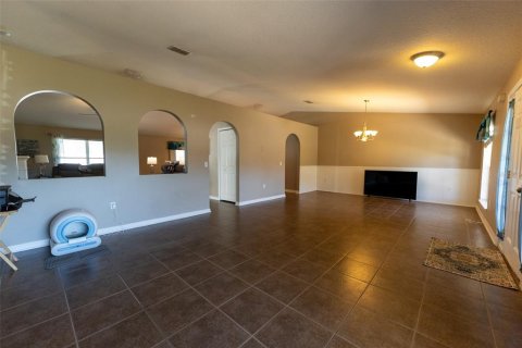 House in Ocala, Florida 4 bedrooms, 232.91 sq.m. № 1723005 - photo 13