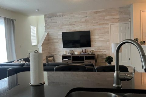 Townhouse in Kissimmee, Florida 4 bedrooms, 177.16 sq.m. № 1791194 - photo 15