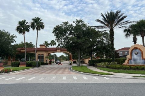 Townhouse in Kissimmee, Florida 4 bedrooms, 177.16 sq.m. № 1791194 - photo 2