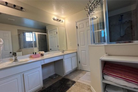 Townhouse in Kissimmee, Florida 4 bedrooms, 177.16 sq.m. № 1791194 - photo 24