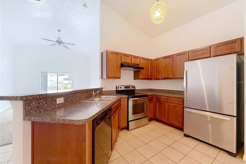 Villa ou maison à louer à Groveland, Floride: 3 chambres, 136.19 m2 № 2117527 - photo 5