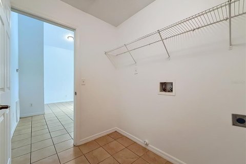 Villa ou maison à louer à Groveland, Floride: 3 chambres, 136.19 m2 № 2117527 - photo 28