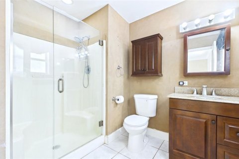 House in Seminole, Florida 3 bedrooms, 189.33 sq.m. № 2167800 - photo 23