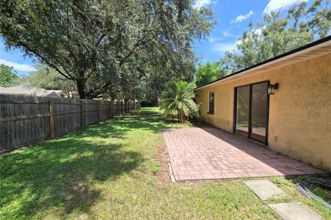 Casa en alquiler en Brandon, Florida, 3 dormitorios, 116.5 m2 № 2230207 - foto 16