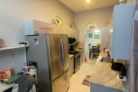 Townhouse in St. Lucie, Florida 2 bedrooms, 125.05 sq.m. № 1834151 - photo 16