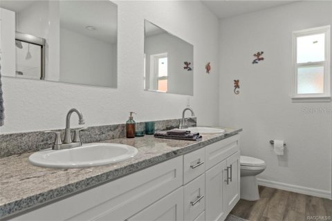 House in Homosassa, Florida 2 bedrooms, 113.99 sq.m. № 2233713 - photo 18