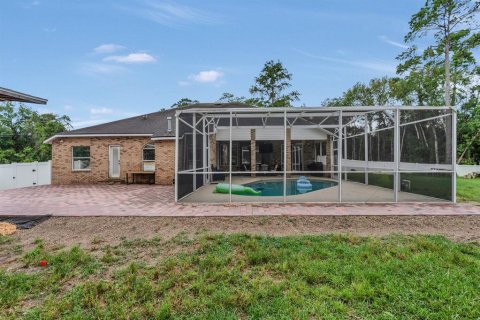 House in Deltona, Florida 3 bedrooms, 195.75 sq.m. № 1877179 - photo 27