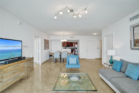 Снять в аренду кондоминиум в Санни-Айлс-Бич, Флорида 2 спальни, 148.83м2, № 1951536 - фото 21