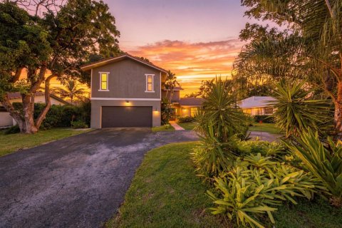 Villa ou maison à Coral Springs, Floride 4 chambres, 196.49 m2 № 2323732