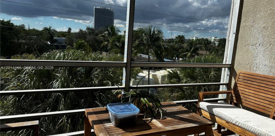 Condo à North Miami Beach, Floride, 1 chambre  № 2076434