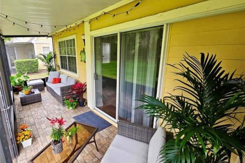 Condo in Valrico, Florida, 3 bedrooms  № 2225408 - photo 30