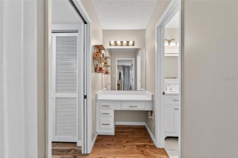 Condo in Valrico, Florida, 3 bedrooms  № 2225408 - photo 21