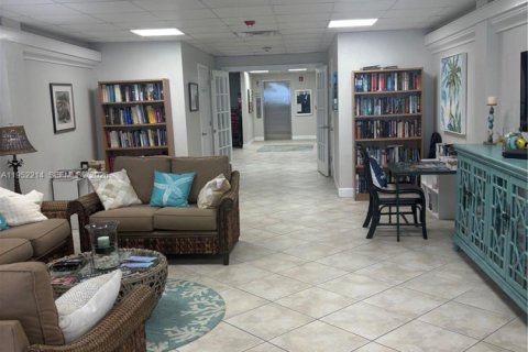 Купить кондоминиум в Исламорада, Вилладж оф Айлендс, Флорида 2 спальни, № 2006581 - фото 13